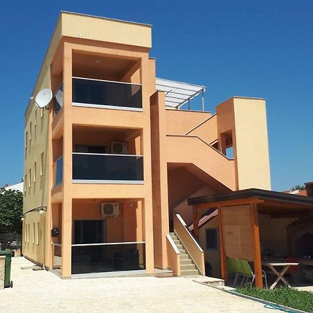 Villa Merjem Вир Екстер'єр фото